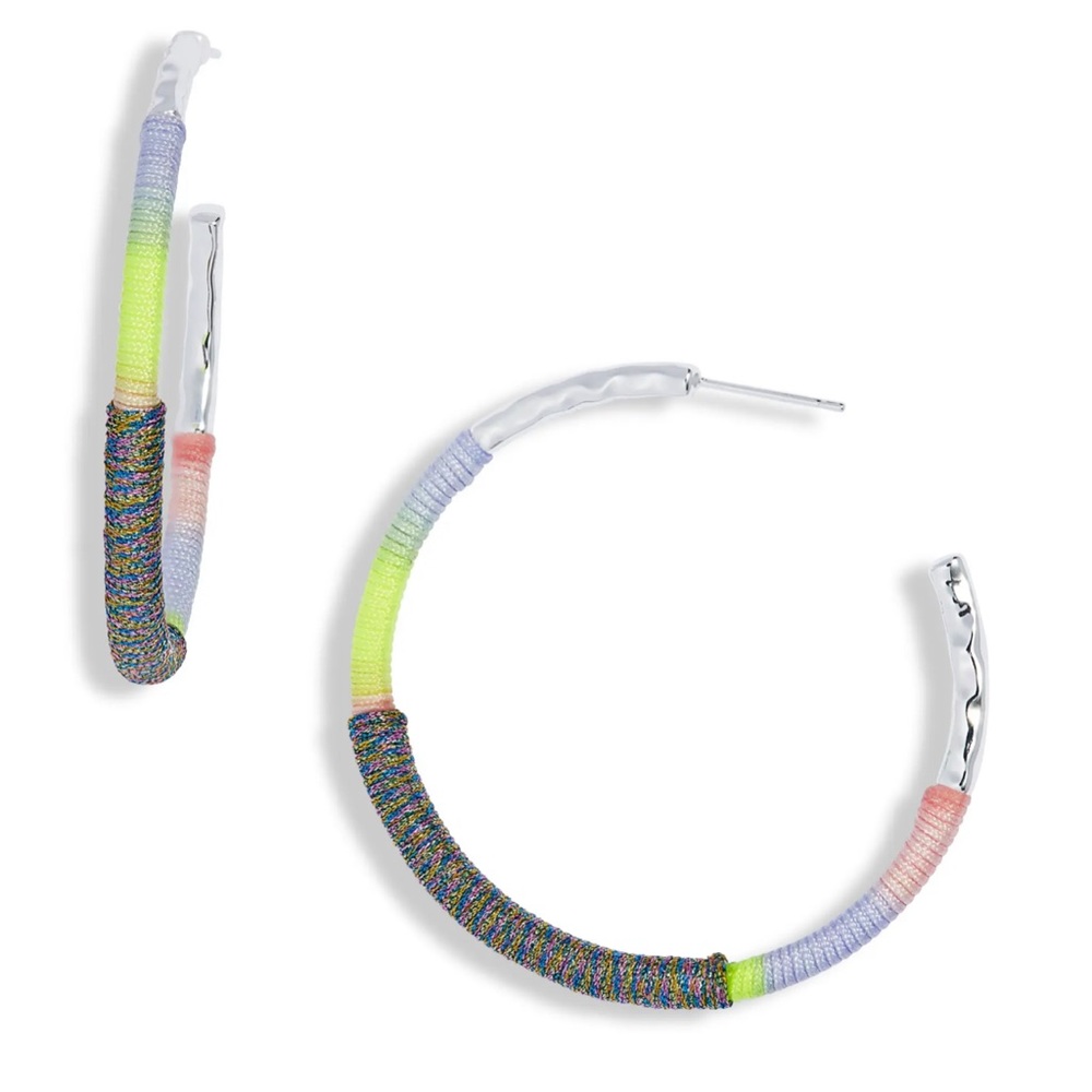 Masie Hoop Earrings
KENDRA SCOTT